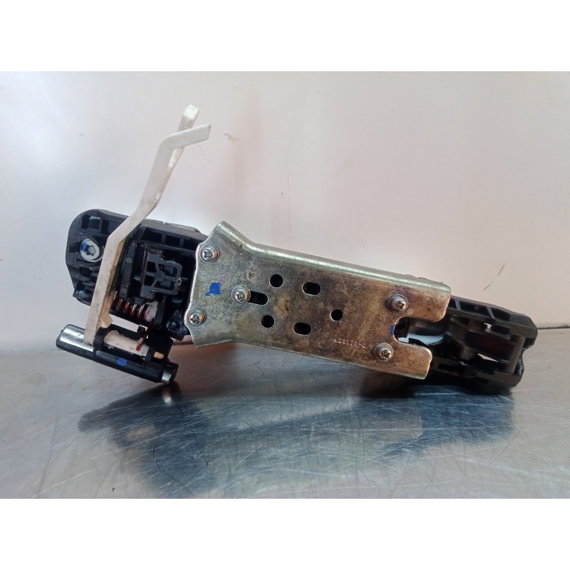 Recambio de maneta exterior trasera derecha para toyota auris 1.6 16v cat referencia OEM IAM 4231712  