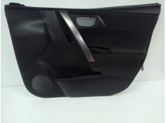 Recambio de guarnecido puerta delantera derecha para toyota auris 1.6 16v cat referencia OEM IAM 6777702300  