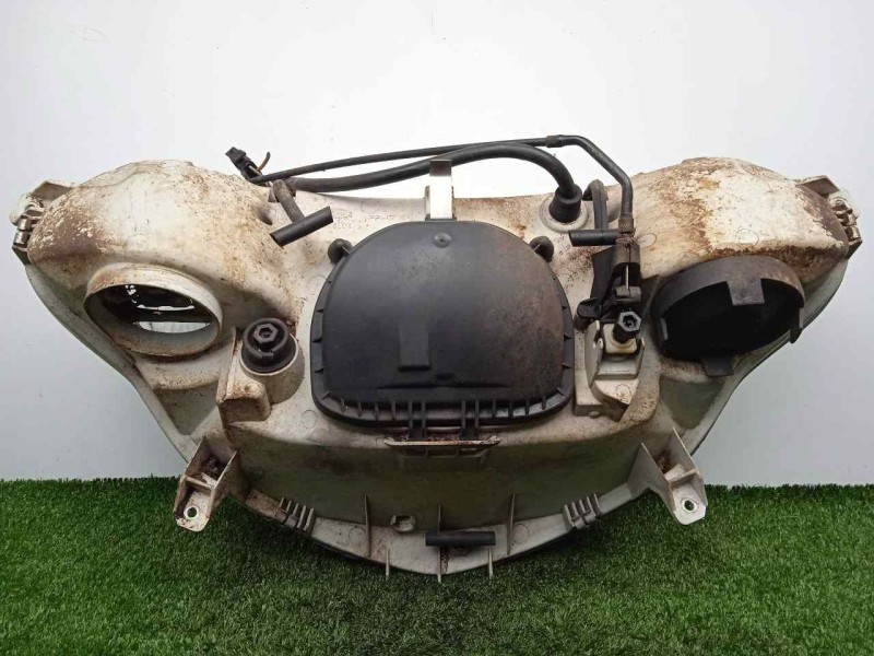 Recambio de faro central para bmw r 1150 rs/rt (r 22) referencia OEM IAM 5860100000-7680471  