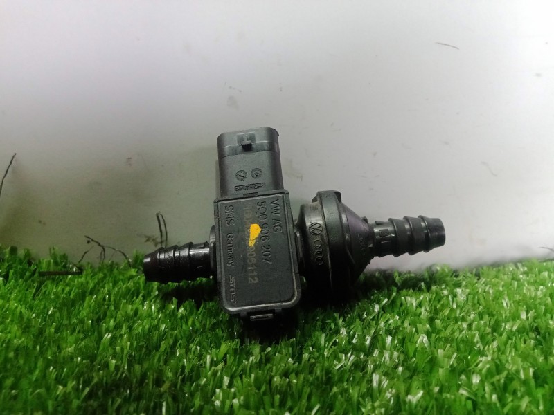 Recambio de sensor para volkswagen polo (6c1) 1.2 tsi referencia OEM IAM 5Q096207-1604259906112  