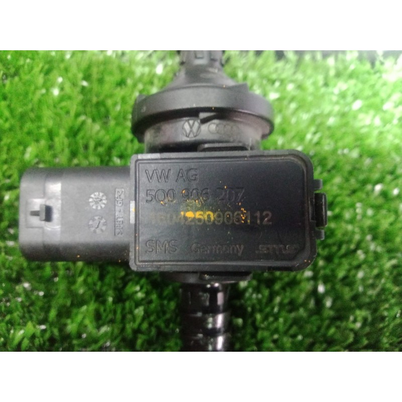 Recambio de sensor para volkswagen polo (6c1) 1.2 tsi referencia OEM IAM 5Q096207-1604259906112  