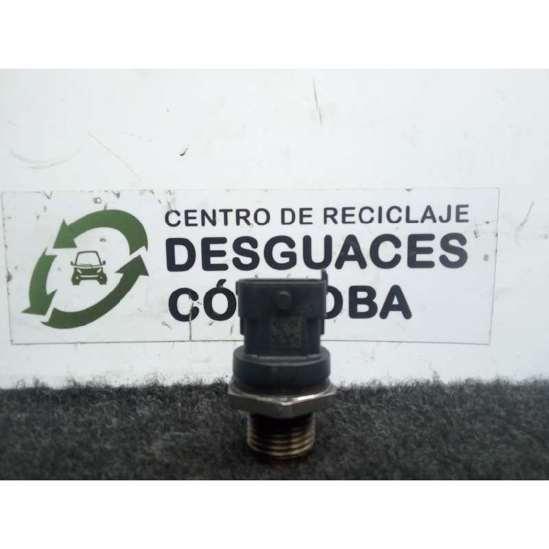 Recambio de sensor para nissan cabstar 09.06 3.0 diesel referencia OEM IAM 0281002841 BOSCH 