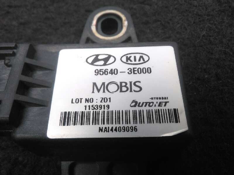 Recambio de sensor impacto airbag para kia sorento 2.5 crdi referencia OEM IAM 956403E000 3.PINES 