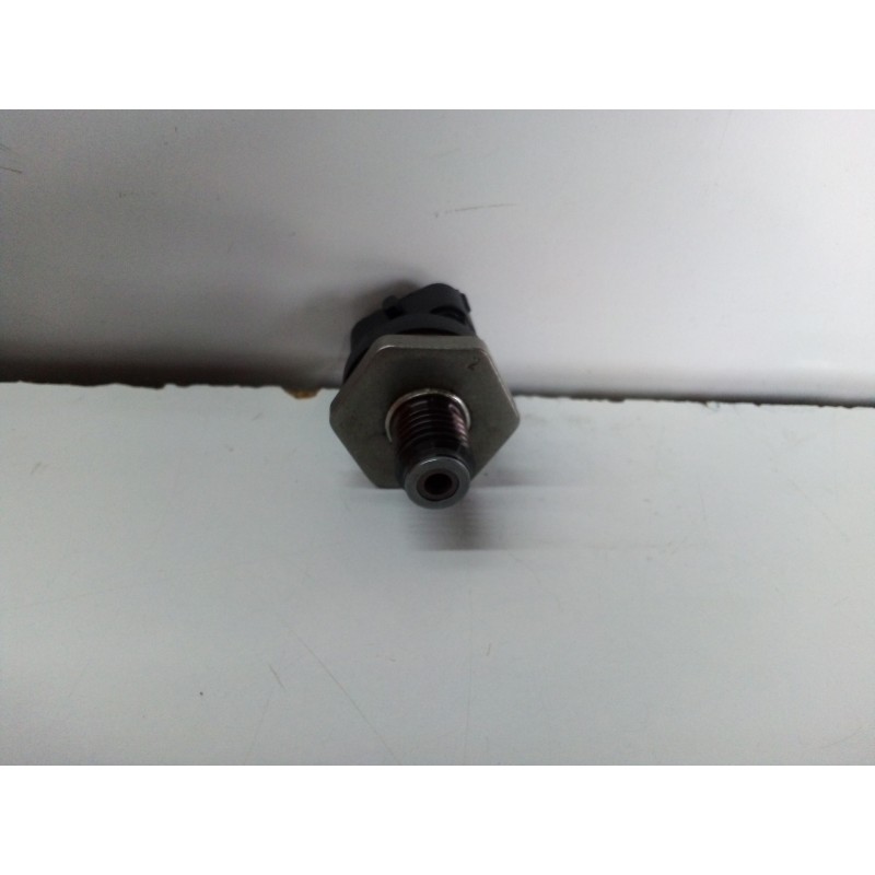 Recambio de sensor para hyundai trajet (fo) 2.0 crdi cat referencia OEM IAM 0281002788  3.PINES