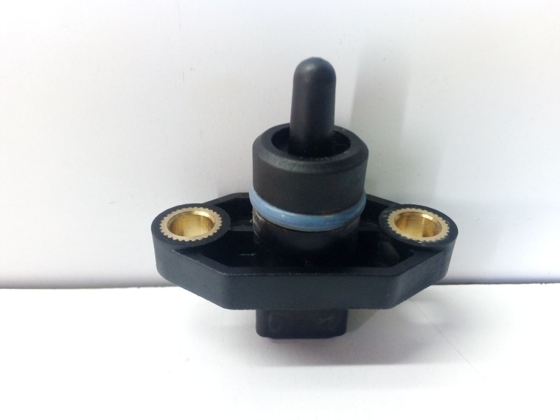 Recambio de sensor presion para kia rio 1.3 cat referencia OEM IAM NOTIENEREFERENCIA NO TIENE REFERENCIA NO TIENE REFERENCIA