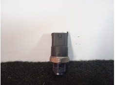 Recambio de sensor presion para toyota corolla (e12) 1.4 d-4d luna compact referencia OEM IAM 0281002708-8945802010 BOSCH 3.PINE 2