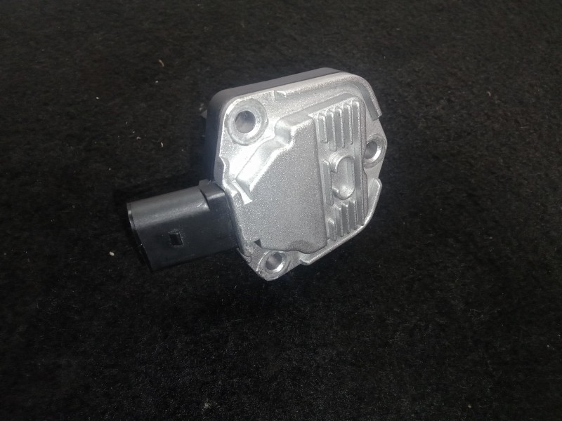 Recambio de sensor presion para volkswagen jetta (1k2) 1.9 tdi referencia OEM IAM 550886 3.PINES 