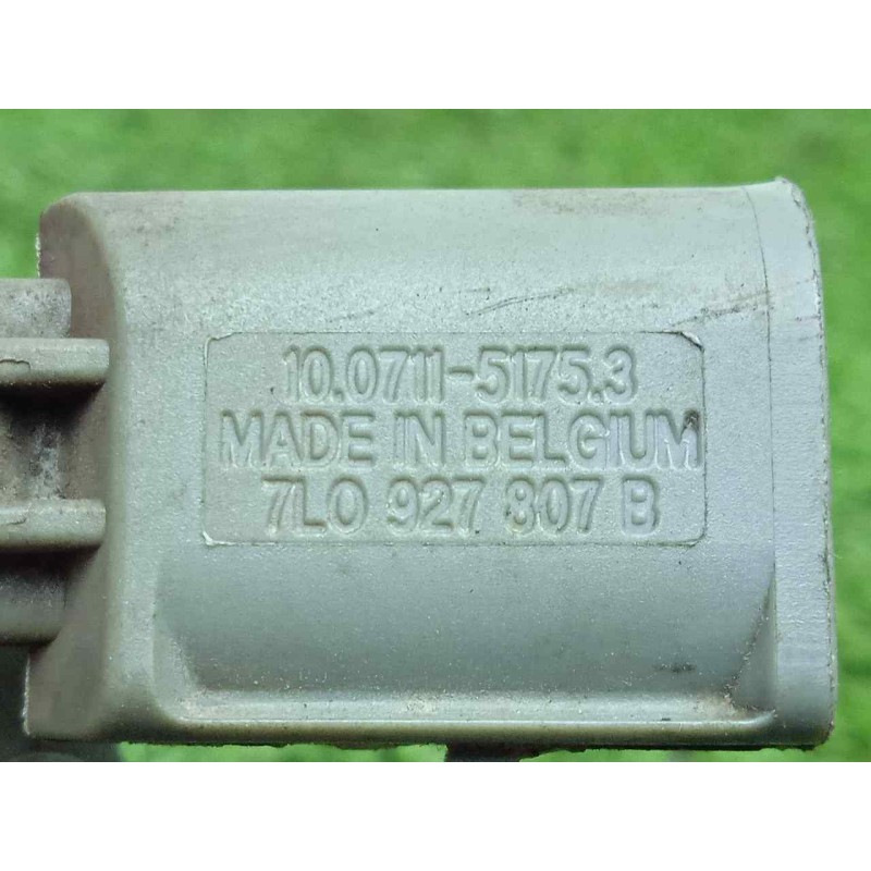 Recambio de sensor para volkswagen touareg (7la) 2.5 tdi referencia OEM IAM 7L0927807B-10071151753  2.PINES