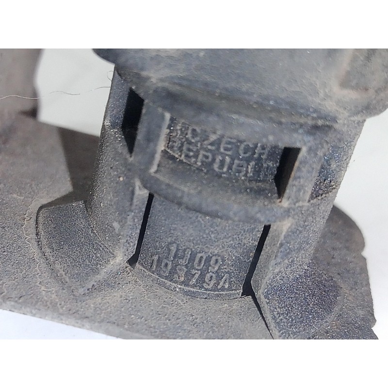 Recambio de sensor para volkswagen polo (9n3) 1.4 16v referencia OEM IAM 1J0919379A TEMPERATURA.EXTERIOR 