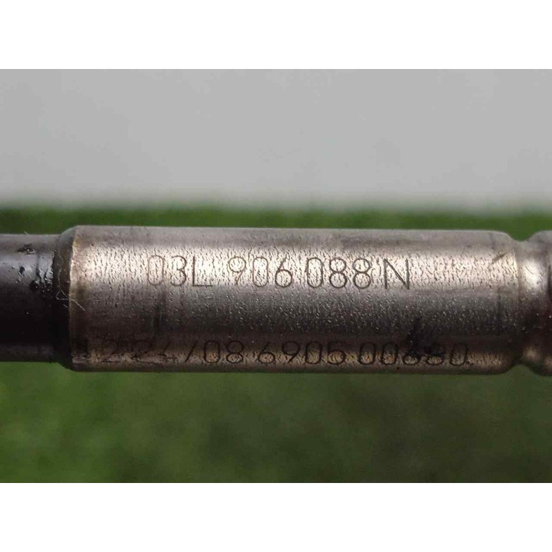 Recambio de sensor para volkswagen passat berlina (3c2) 2.0 tdi referencia OEM IAM 03L906088N 2.CABLES 