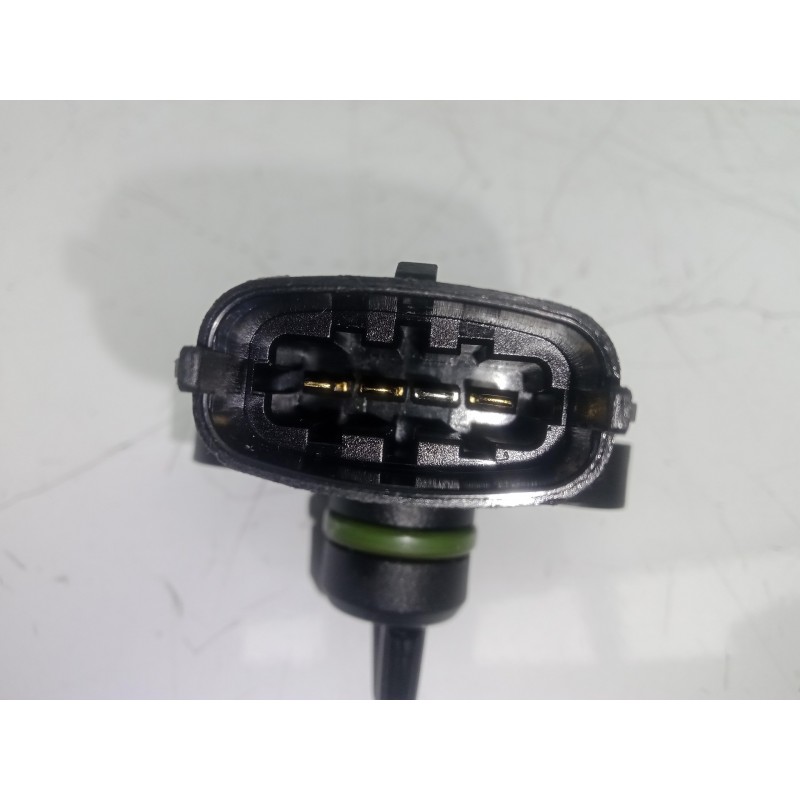 Recambio de sensor presion para hyundai i10 1.1 12v cat referencia OEM IAM 3930022600-9470930501 4.PINES 
