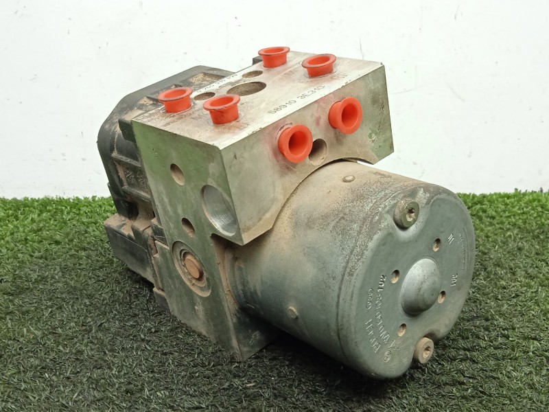 Recambio de abs para kia sorento 2.5 crdi cat referencia OEM IAM 0273004660-589103E310-0265216928  BOSCH