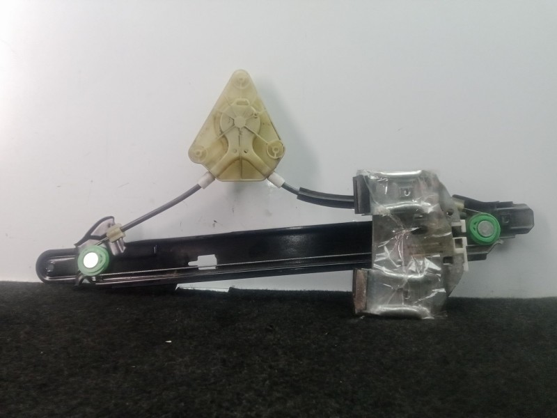 Recambio de mando elevalunas trasero derecho para seat leon (1p1) 2.0 tdi 16v referencia OEM IAM NOTIENEREFERENCIA  