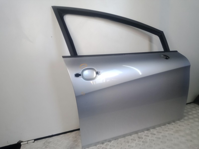 Recambio de puerta delantera derecha para seat leon (1p1) 2.0 tdi 16v referencia OEM IAM   