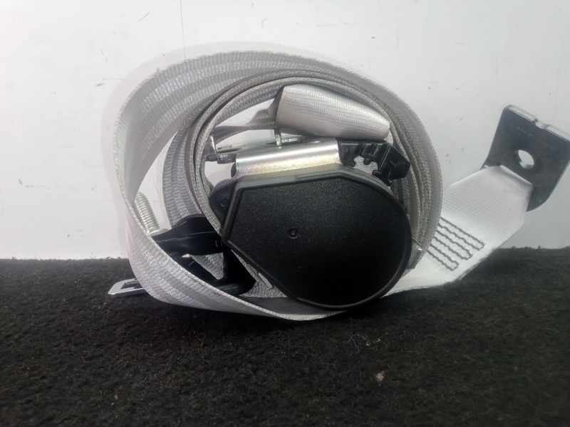 Recambio de cinturon seguridad trasero izquierdo para renault scenic iii 1.6 dci diesel fap referencia OEM IAM 888415677R  