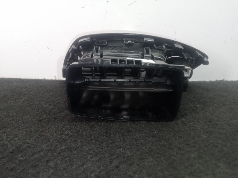 Recambio de aireador delantero izquierdo para renault scenic iii 1.6 dci diesel fap referencia OEM IAM 1012124  