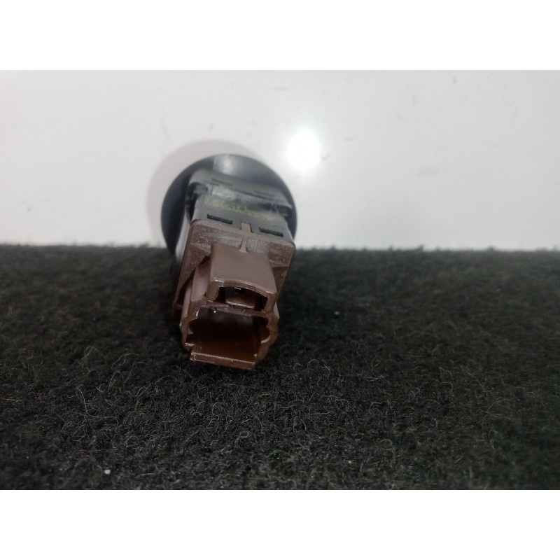 Recambio de interruptor para renault scenic iii 1.6 dci diesel fap referencia OEM IAM 681995427R  