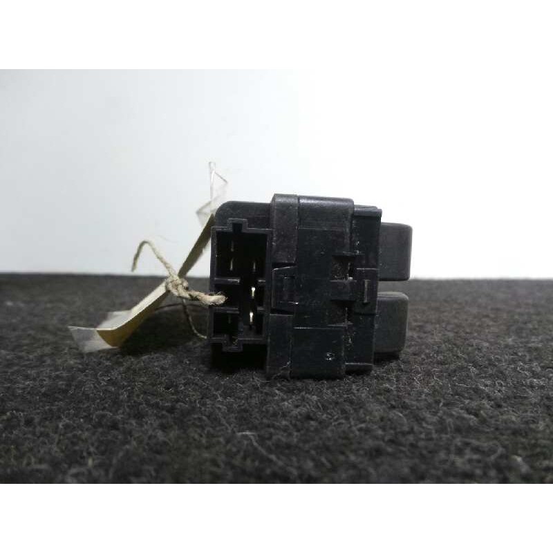 Recambio de mando elevalunas delantero izquierdo para peugeot 206 sw 2.0 hdi cat referencia OEM IAM   6 PINES