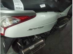 Recambio de carenado trasero para honda fes fes 125 s-wing (jf12) referencia OEM IAM    2