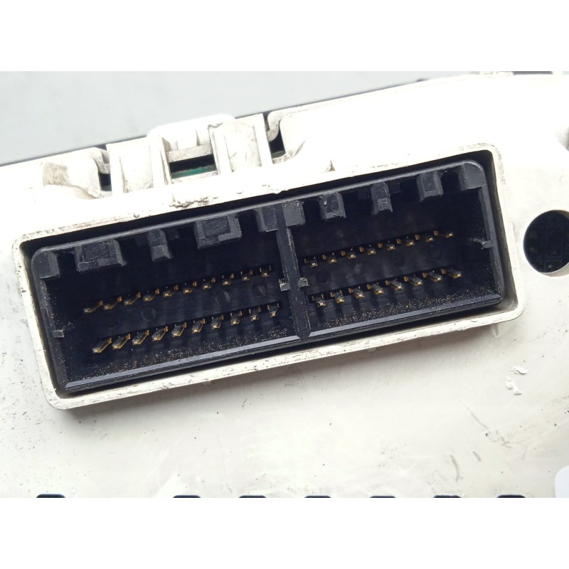 Recambio de cuadro instrumentos para kia carnival 2.9 crdi cat referencia OEM IAM 940034D260  