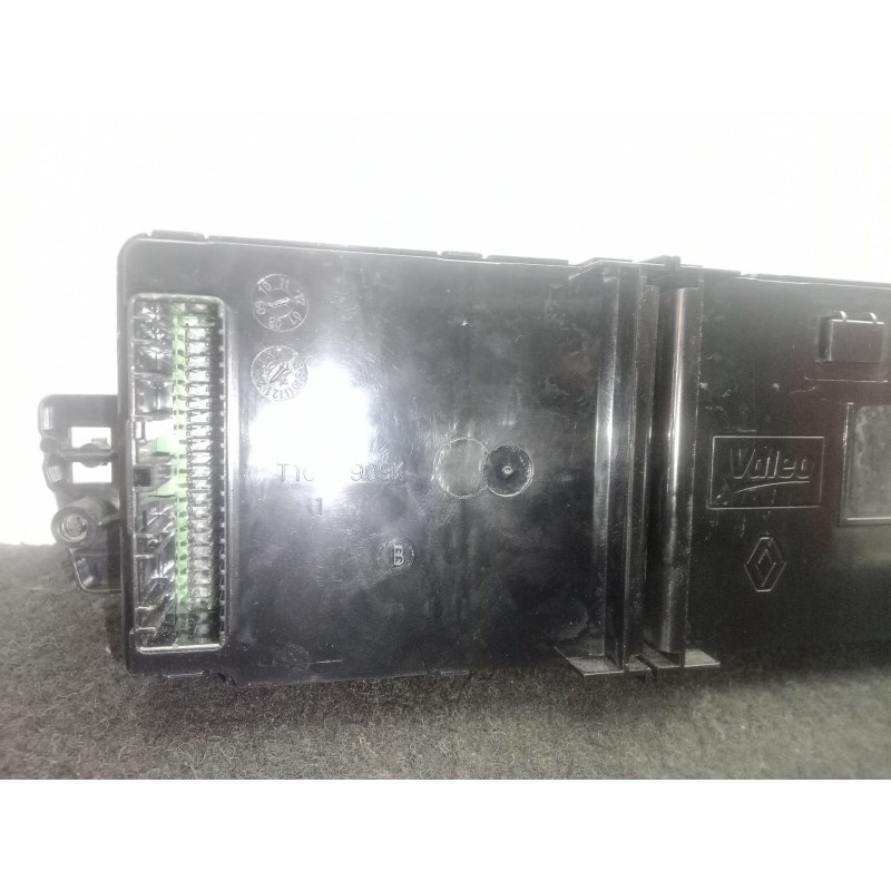 Recambio de mando climatizador para renault scenic iii 1.6 dci diesel fap referencia OEM IAM T1001909K  