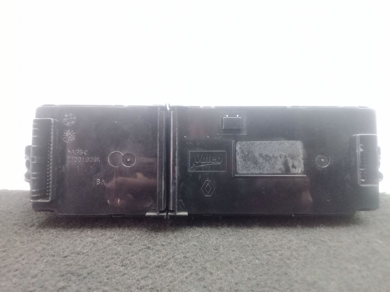 Recambio de mando climatizador para renault scenic iii 1.6 dci diesel fap referencia OEM IAM T1001909K  