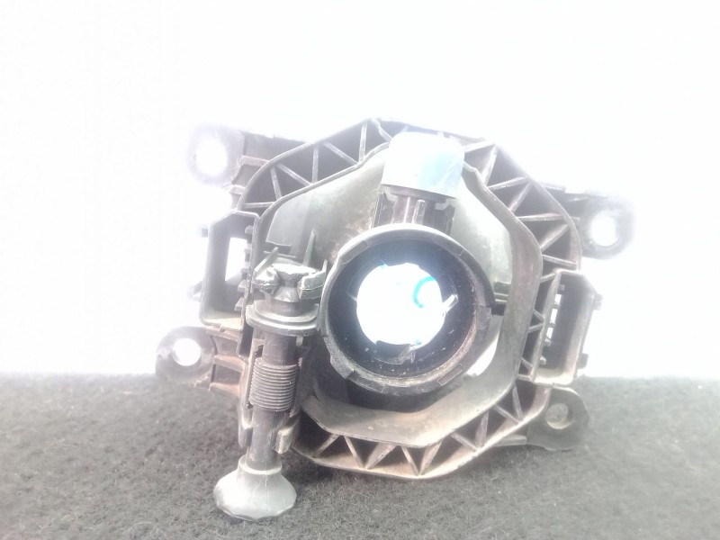 Recambio de faro antiniebla izquierdo para renault scenic iii 1.6 dci diesel fap referencia OEM IAM 261500097R  
