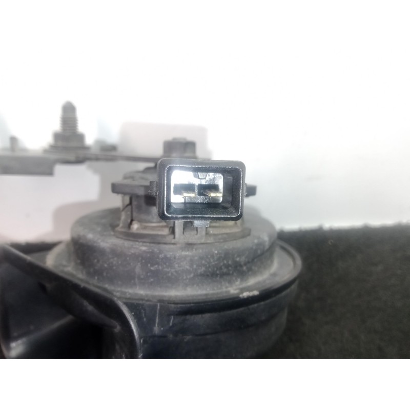 Recambio de claxon para renault scenic iii 1.6 dci diesel fap referencia OEM IAM 0055306-A046522  