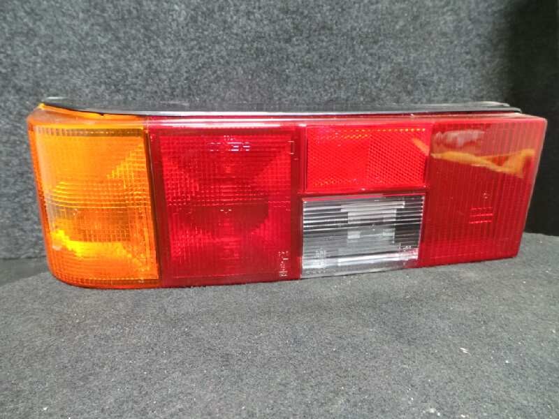 Recambio de piloto trasero derecho para seat fura referencia OEM IAM 04150001D NUEVO SOLO TULIPA