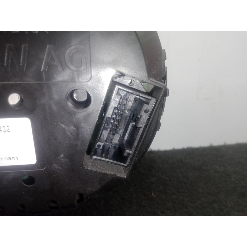 Recambio de cuadro instrumentos para seat leon st (5f8) 1.6 tdi referencia OEM IAM 5F0920751E  