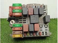 Recambio de caja reles / fusibles para fiat linea (323_, 110_) 1.3 d multijet (323axb11, 323axb1a) referencia OEM IAM 51799849  