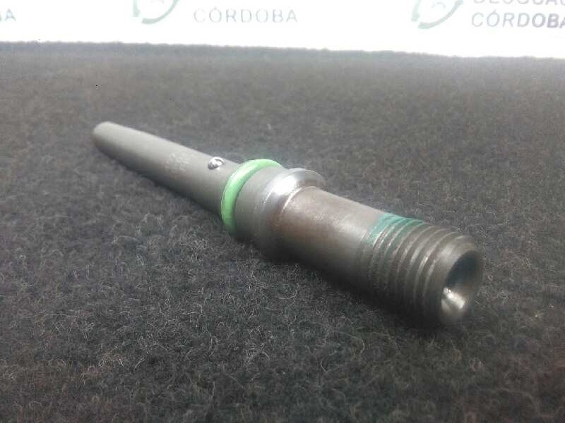 Recambio de inyector para volvo fl xxx referencia OEM IAM F1457-FPT TUBERIA 