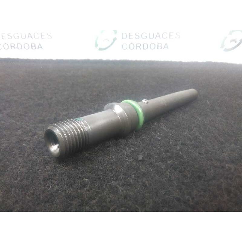 Recambio de inyector para volvo fl xxx referencia OEM IAM F1457-FPT TUBERIA 