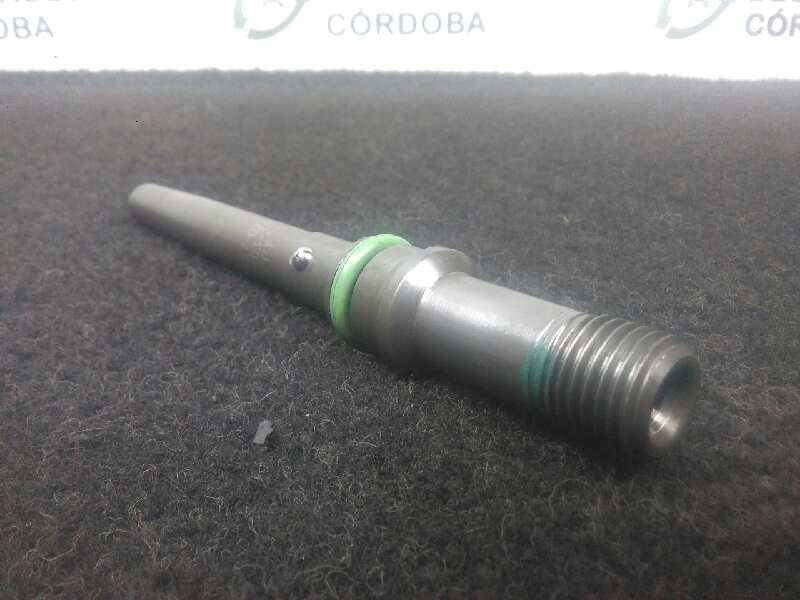 Recambio de inyector para volvo fl xxx referencia OEM IAM F1457-FPT TUBERIA 