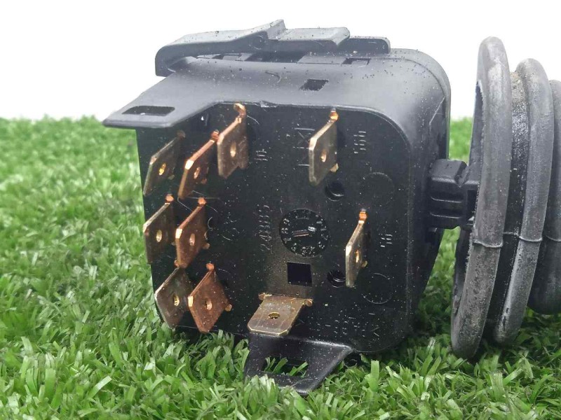 Recambio de mando luces para opel omega b 2.5 turbodiesel (x 25 td / u 25 td / l93) referencia OEM IAM   