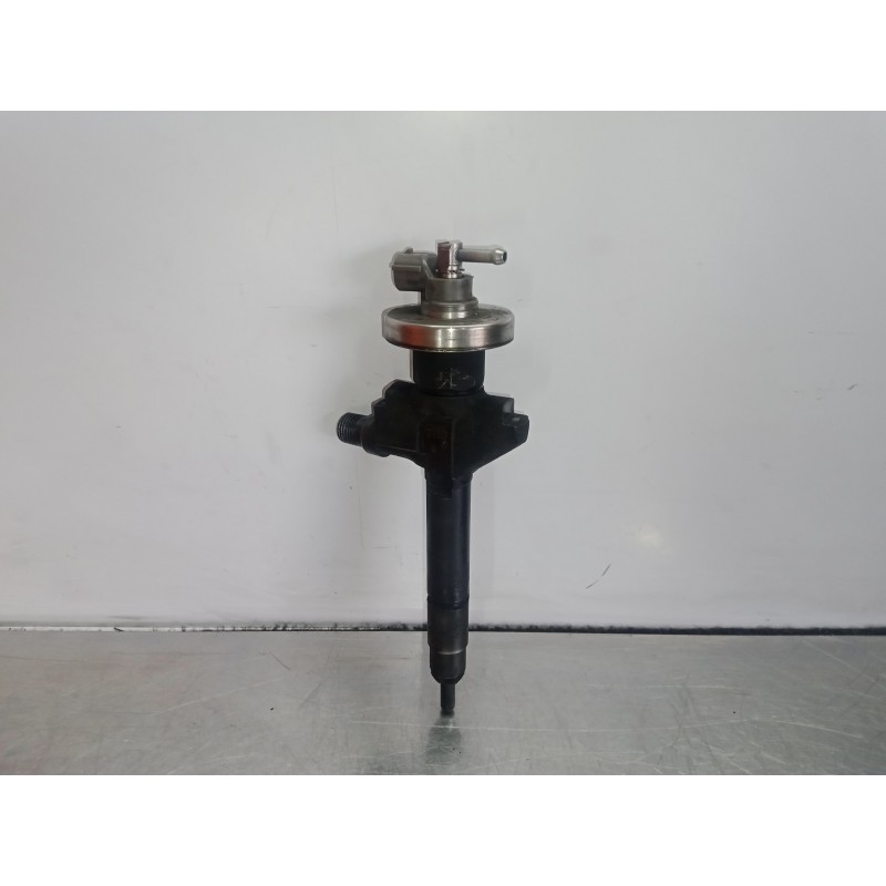 Recambio de inyector para mazda 6 monovolumen (gy) 2.0 diesel cat referencia OEM IAM 13H50B  