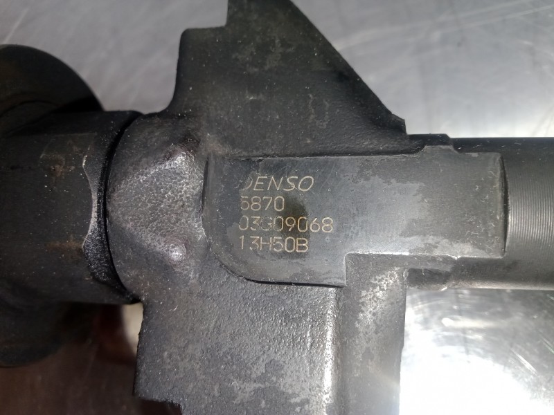 Recambio de inyector para mazda 6 monovolumen (gy) 2.0 diesel cat referencia OEM IAM 13H50B  