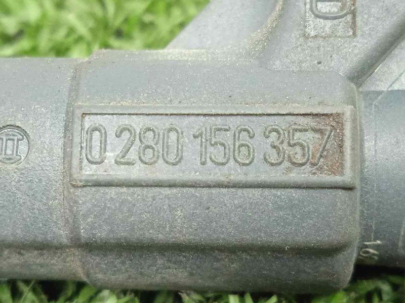 Recambio de inyector para citroën saxo 1.4 referencia OEM IAM 0280156357 BOSCH 