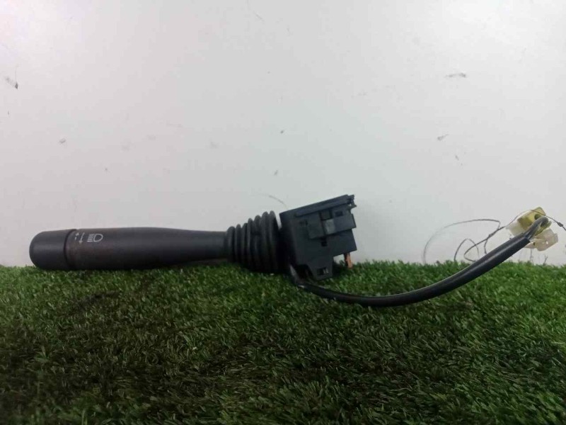 Recambio de mando luces para nissan l - 50.095 3.9 diesel referencia OEM IAM   