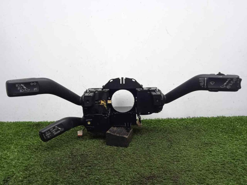 Recambio de mando luces para volkswagen passat berlina (3c2) 2.0 tdi referencia OEM IAM 3C9953513AG  