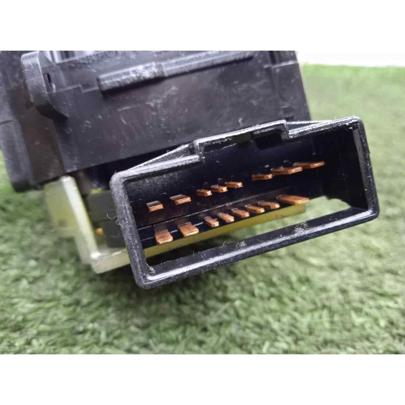 Recambio de mando luces para ssangyong rexton 2.7 turbodiesel cat referencia OEM IAM   