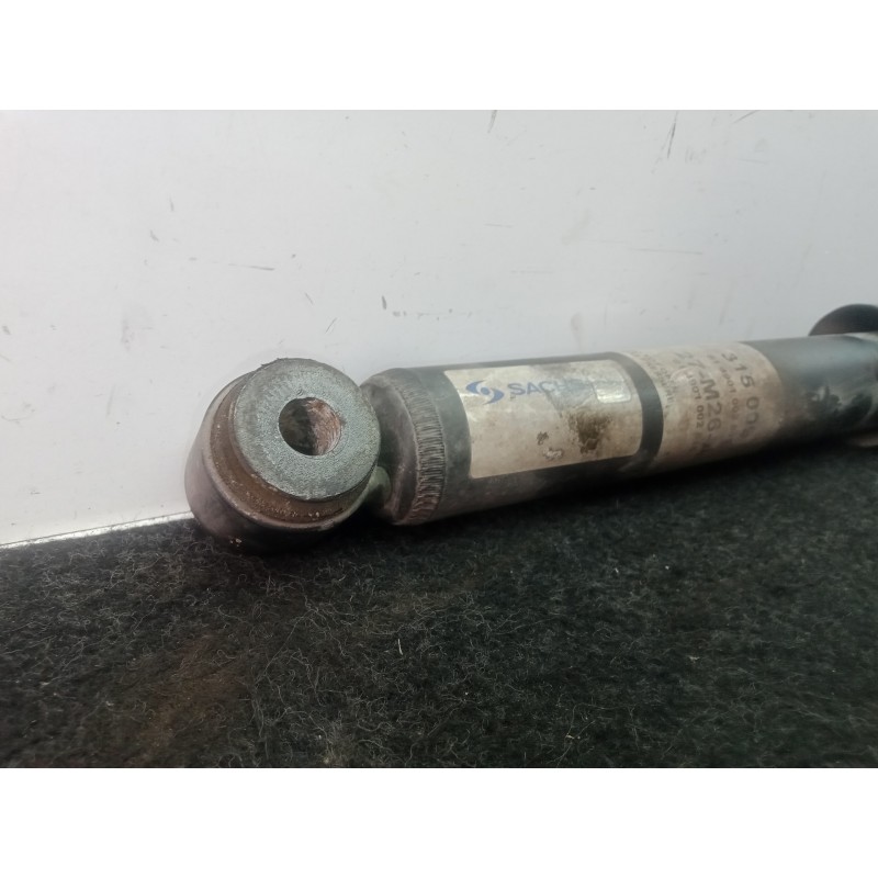 Recambio de amortiguador trasero derecho para renault scenic iii 1.5 dci diesel fap referencia OEM IAM 315009-814901002848-27M26