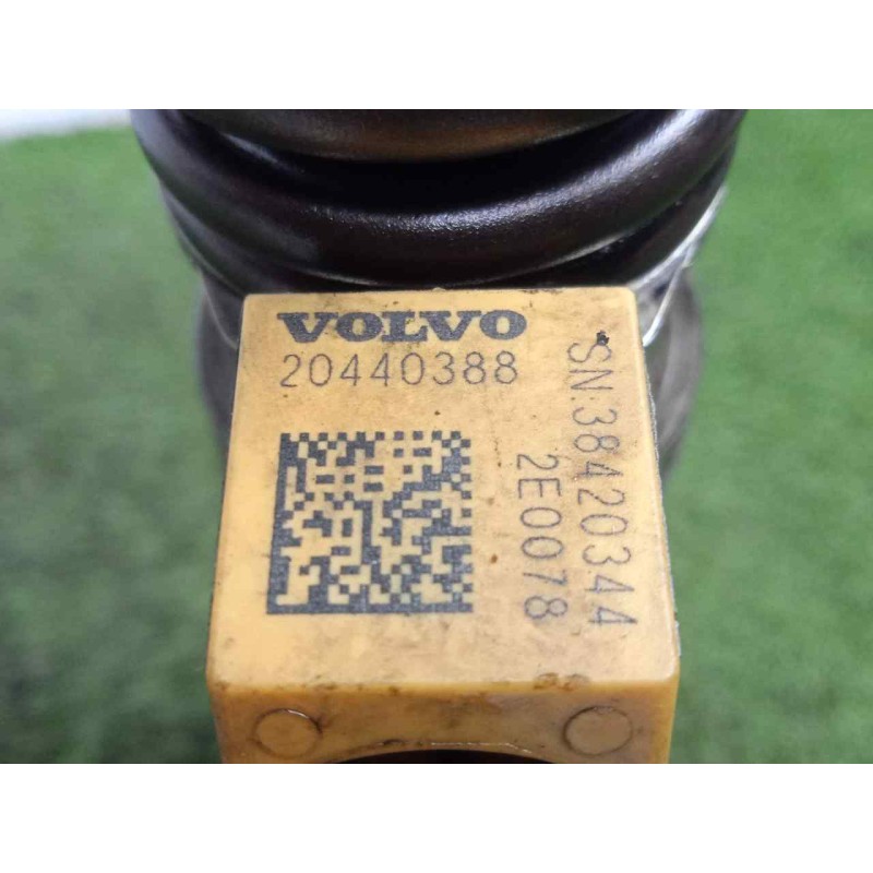 Recambio de inyector para vehiculos fuera decreto ley caravana / remolque caravana referencia OEM IAM 20440388  