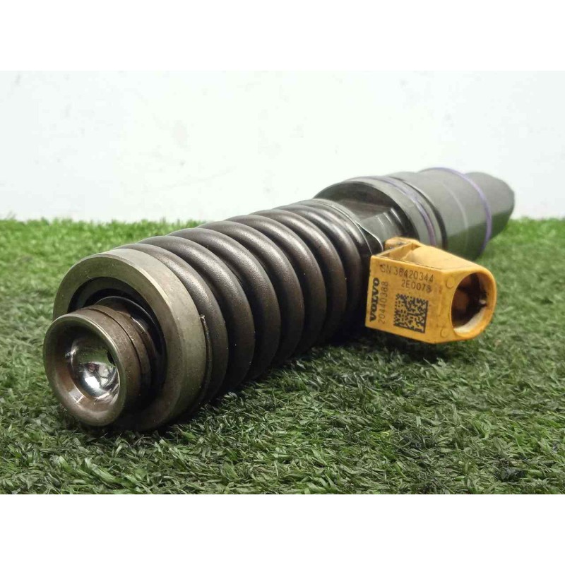 Recambio de inyector para vehiculos fuera decreto ley caravana / remolque caravana referencia OEM IAM 20440388  