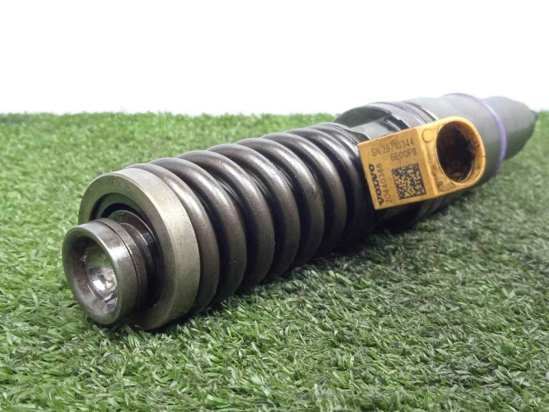 Recambio de inyector para vehiculos fuera decreto ley caravana / remolque caravana referencia OEM IAM 20440388  