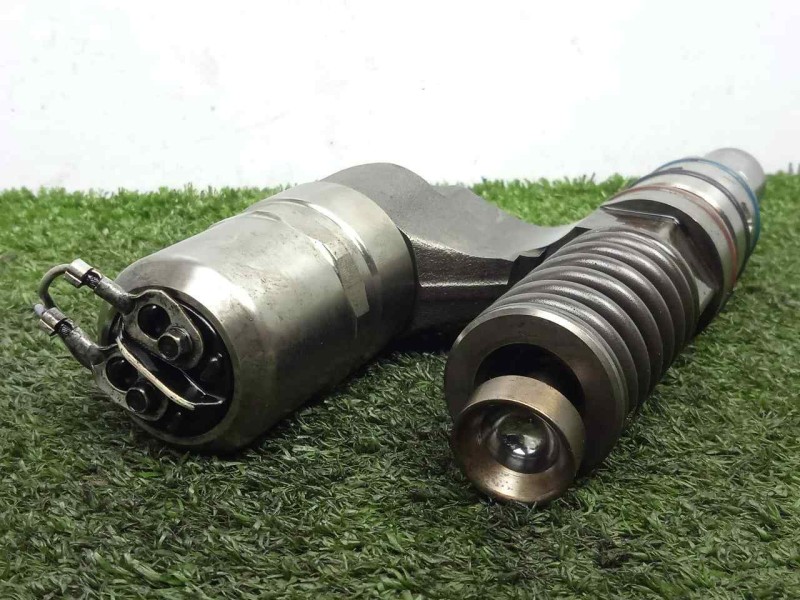 Recambio de inyector para vehiculos fuera decreto ley caravana / remolque caravana referencia OEM IAM 0414700003-500380884 BOSCH