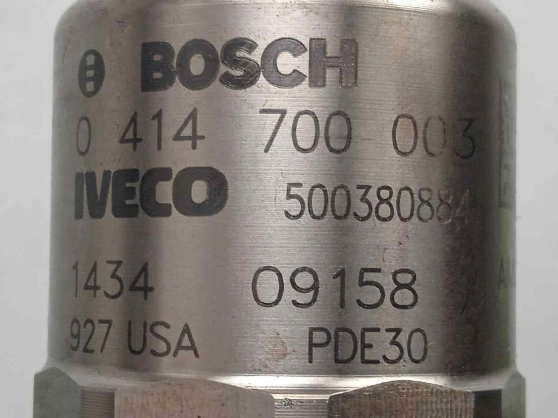 Recambio de inyector para vehiculos fuera decreto ley caravana / remolque caravana referencia OEM IAM 0414700003-500380884 BOSCH