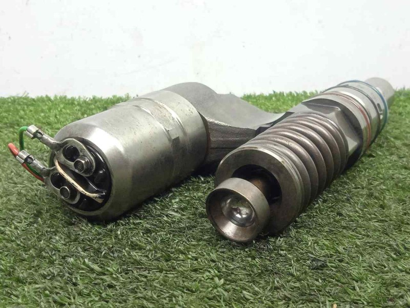 Recambio de inyector para vehiculos fuera decreto ley caravana / remolque caravana referencia OEM IAM 0414700003-500380884 BOSCH