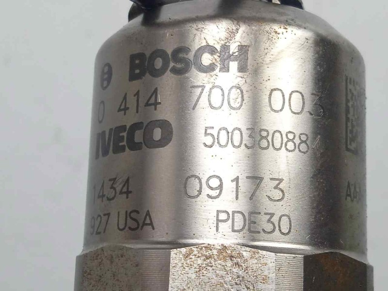 Recambio de inyector para vehiculos fuera decreto ley caravana / remolque caravana referencia OEM IAM 0414700003-500380884 BOSCH