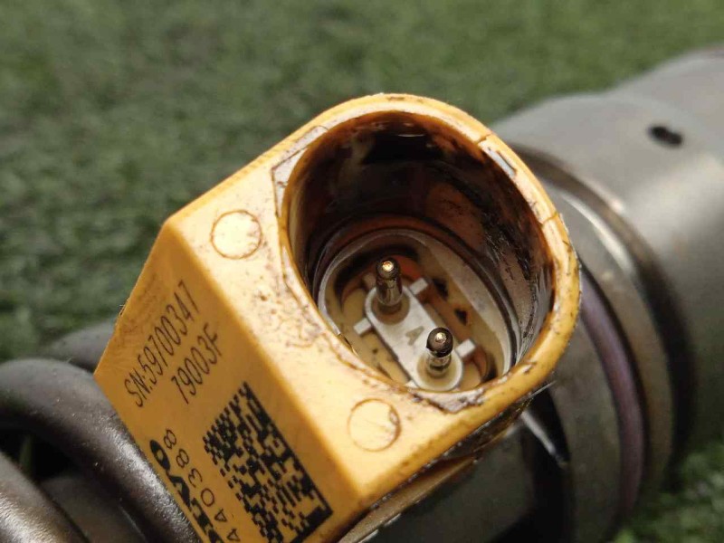 Recambio de inyector para vehiculos fuera decreto ley caravana / remolque caravana referencia OEM IAM 20440388-59700347  